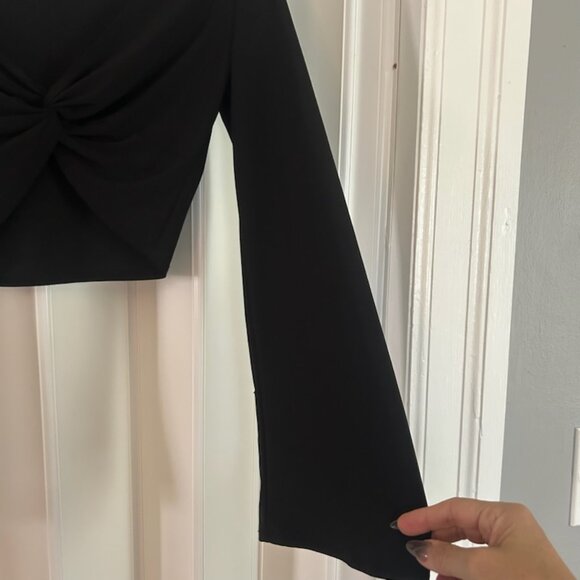 Mandee Black Twist Front Crop Top, Size Medium - Picture 3 of 4